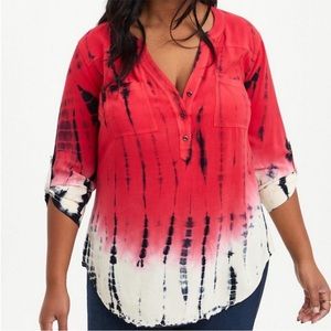 Torrid's Harper-Challis Tie Dye Red Pullover blouse 3/4 Sleeves 100% Rayon Sz 2
